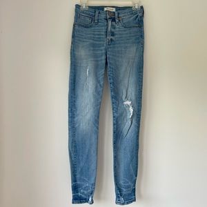 Madewell | 9” High Rise Ripped Skinny Jeans